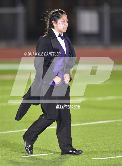 Thumbnail 2 in S & S Consolidated vs. Jacksboro (UIL 3A Division 2 Region 2 Bi-District) photogallery.