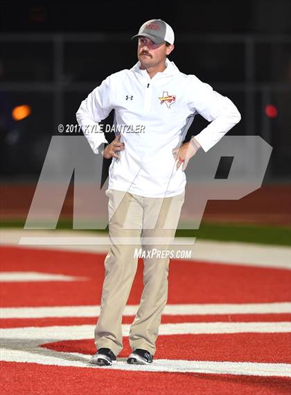Thumbnail 1 in S & S Consolidated vs. Jacksboro (UIL 3A Division 2 Region 2 Bi-District) photogallery.