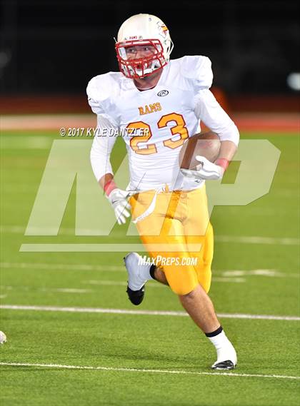 Thumbnail 2 in S & S Consolidated vs. Jacksboro (UIL 3A Division 2 Region 2 Bi-District) photogallery.