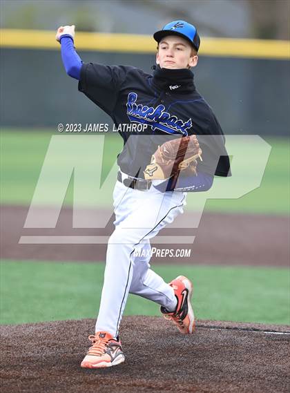 Thumbnail 1 in Brockport @ Greece Athena photogallery.