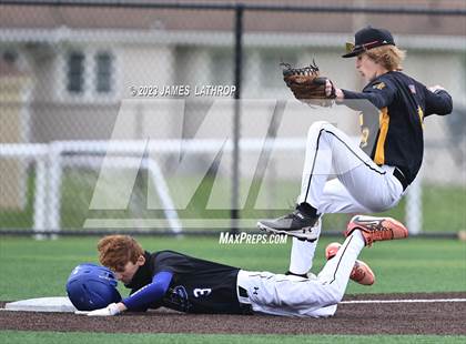 Thumbnail 3 in Brockport @ Greece Athena photogallery.