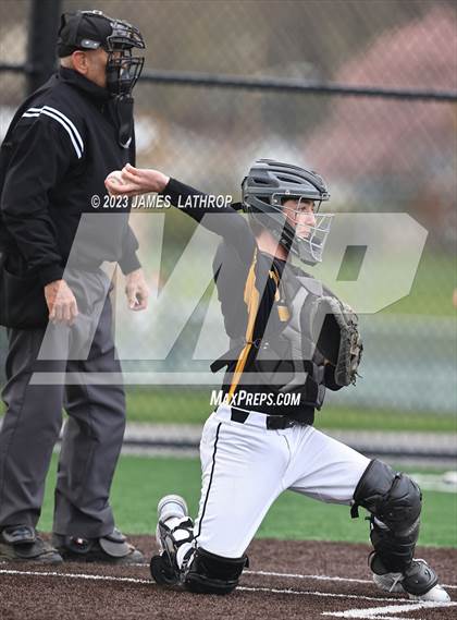 Thumbnail 1 in Brockport @ Greece Athena photogallery.