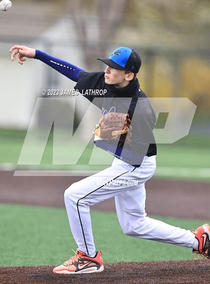 Thumbnail 2 in Brockport @ Greece Athena photogallery.