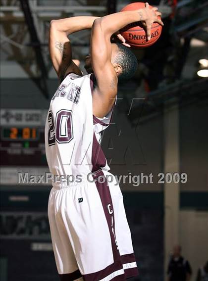 Thumbnail 2 in Van Alstyne vs Sherman JV (Sherman Holiday Tournament) photogallery.