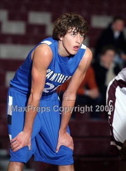 Thumbnail 2 in Van Alstyne vs Sherman JV (Sherman Holiday Tournament) photogallery.