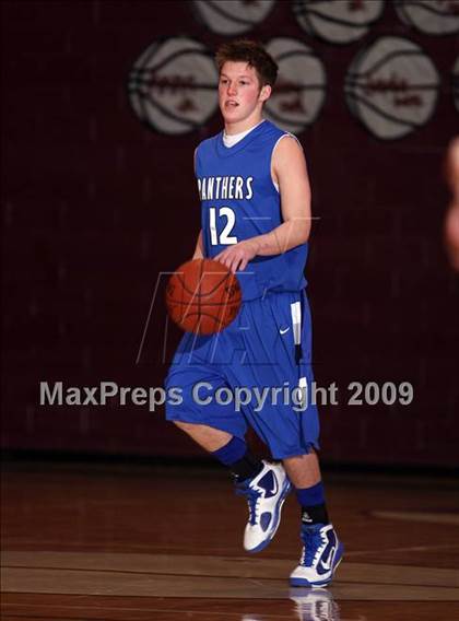 Thumbnail 1 in Van Alstyne vs Sherman JV (Sherman Holiday Tournament) photogallery.