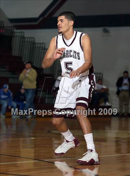 Thumbnail 2 in Van Alstyne vs Sherman JV (Sherman Holiday Tournament) photogallery.