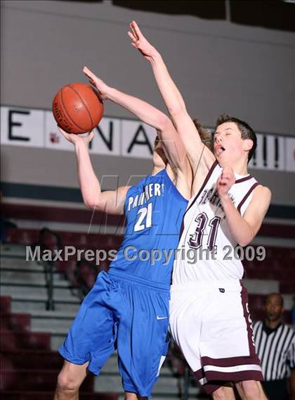 Thumbnail 1 in Van Alstyne vs Sherman JV (Sherman Holiday Tournament) photogallery.