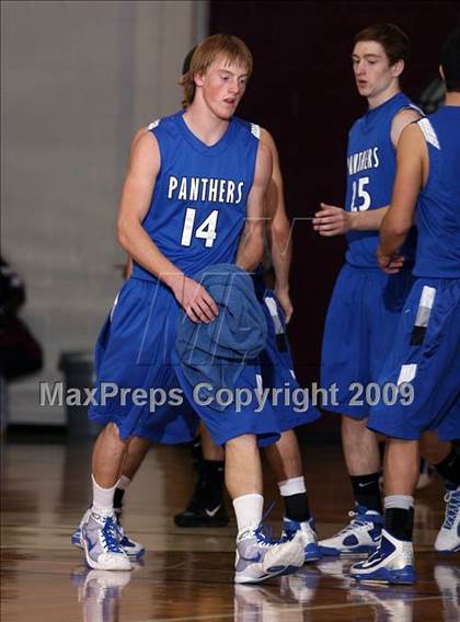 Thumbnail 3 in Van Alstyne vs Sherman JV (Sherman Holiday Tournament) photogallery.