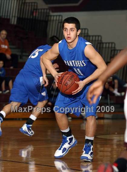 Thumbnail 2 in Van Alstyne vs Sherman JV (Sherman Holiday Tournament) photogallery.