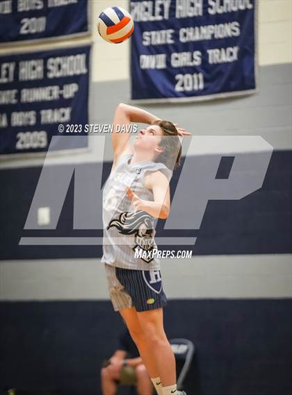 Thumbnail 3 in Notre Dame Prep @ Higley photogallery.