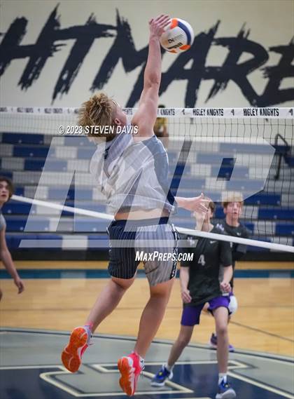 Thumbnail 3 in Notre Dame Prep @ Higley photogallery.