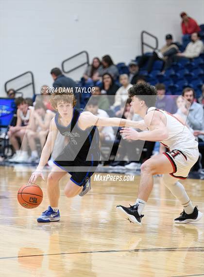 Thumbnail 1 in Lipan vs. Hamilton (2A Region II Bi-District Playoff) photogallery.