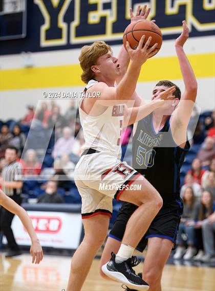 Thumbnail 2 in Lipan vs. Hamilton (2A Region II Bi-District Playoff) photogallery.