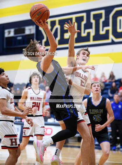 Thumbnail 3 in Lipan vs. Hamilton (2A Region II Bi-District Playoff) photogallery.