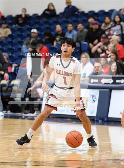 Thumbnail 1 in Lipan vs. Hamilton (2A Region II Bi-District Playoff) photogallery.