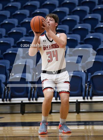 Thumbnail 3 in Lipan vs. Hamilton (2A Region II Bi-District Playoff) photogallery.