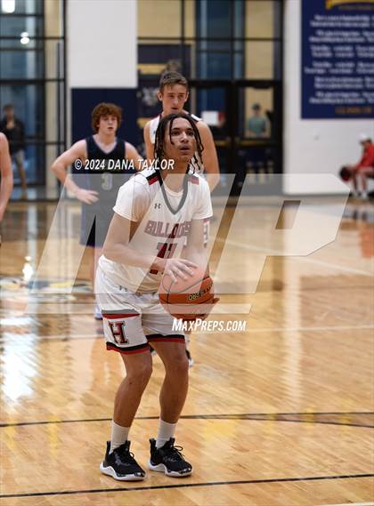 Thumbnail 2 in Lipan vs. Hamilton (2A Region II Bi-District Playoff) photogallery.