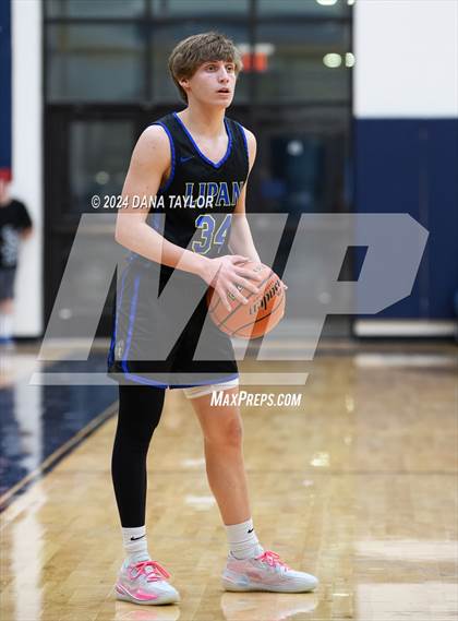 Thumbnail 2 in Lipan vs. Hamilton (2A Region II Bi-District Playoff) photogallery.
