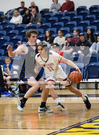 Thumbnail 2 in Lipan vs. Hamilton (2A Region II Bi-District Playoff) photogallery.