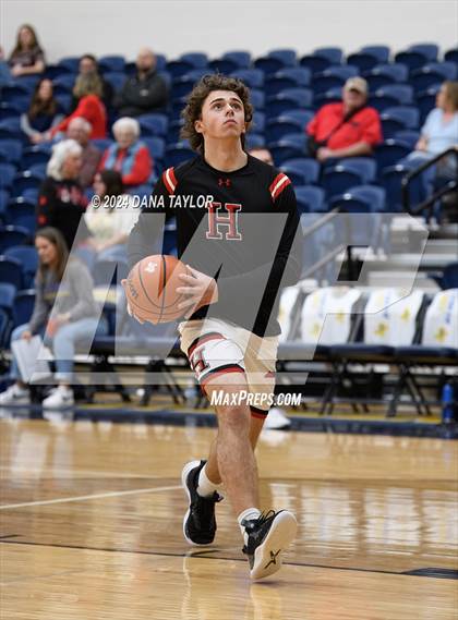 Thumbnail 2 in Lipan vs. Hamilton (2A Region II Bi-District Playoff) photogallery.