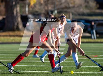Thumbnail 3 in Kent Denver vs Denver East Round 2 photogallery.