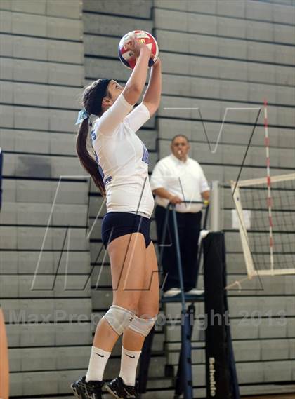 Thumbnail 1 in Xavier College Prep vs. St. Lucy's (Durango Fall Classic) photogallery.