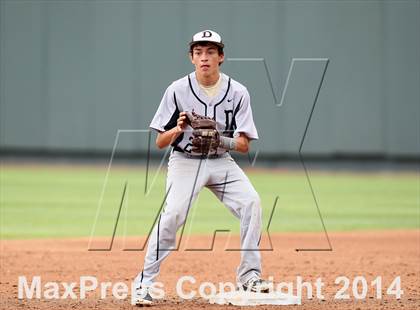 Thumbnail 3 in Douglass vs. Dawson (UIL 1A Semifinal) photogallery.