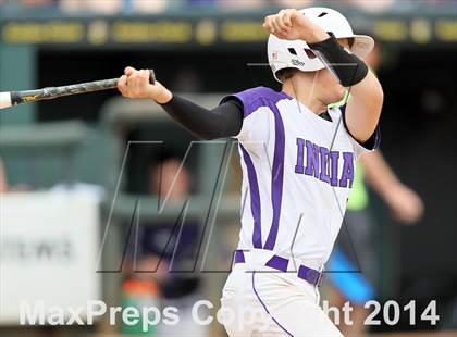 Thumbnail 1 in Douglass vs. Dawson (UIL 1A Semifinal) photogallery.