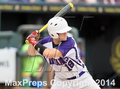 Thumbnail 2 in Douglass vs. Dawson (UIL 1A Semifinal) photogallery.