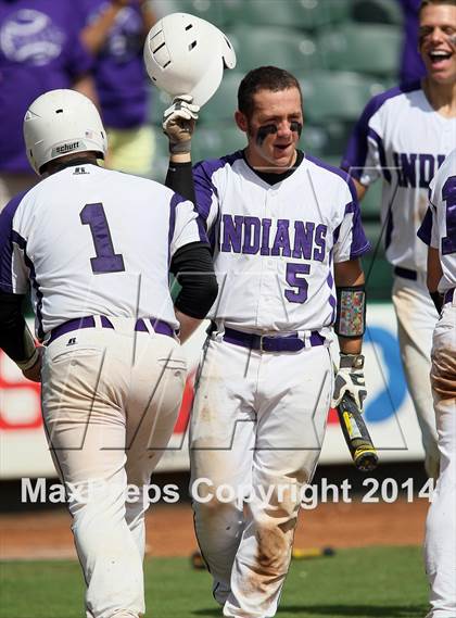 Thumbnail 1 in Douglass vs. Dawson (UIL 1A Semifinal) photogallery.