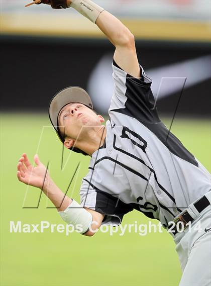 Thumbnail 1 in Douglass vs. Dawson (UIL 1A Semifinal) photogallery.