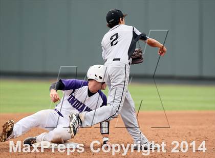 Thumbnail 2 in Douglass vs. Dawson (UIL 1A Semifinal) photogallery.