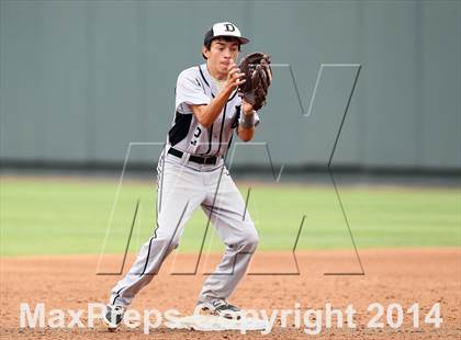 Thumbnail 1 in Douglass vs. Dawson (UIL 1A Semifinal) photogallery.