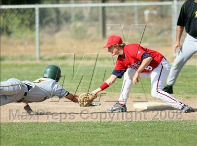 Thumbnail 1 in Davis @ Beyer photogallery.