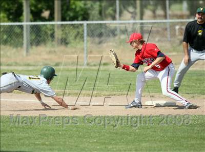 Thumbnail 1 in Davis @ Beyer photogallery.