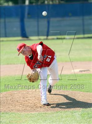 Thumbnail 1 in Davis @ Beyer photogallery.