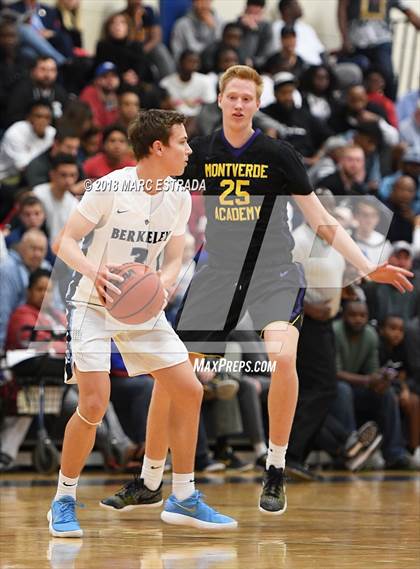 Thumbnail 2 in Berkeley Prep vs Montverde Academy photogallery.