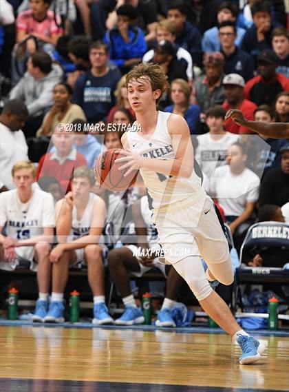 Thumbnail 2 in Berkeley Prep vs Montverde Academy photogallery.