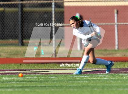 Thumbnail 2 in Vestal vs Burnt Hills-Ballston Lake (NYSPHSAA Class B Finals) photogallery.