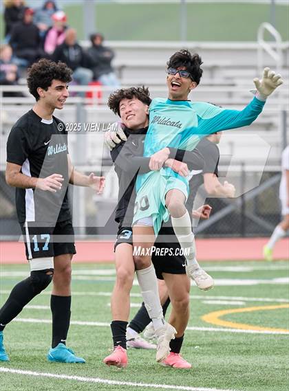 Thumbnail 3 in De La Salle @ Dougherty Valley (CIF NCS Division 1 Final) photogallery.