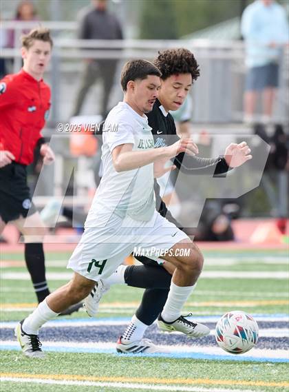 Thumbnail 2 in De La Salle @ Dougherty Valley (CIF NCS Division 1 Final) photogallery.