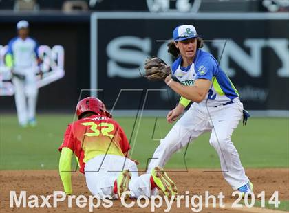 Thumbnail 2 in Perfect Game All-American Classic (East vs. West) photogallery.