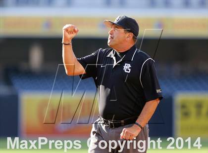 Thumbnail 2 in Perfect Game All-American Classic (East vs. West) photogallery.