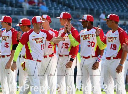 Thumbnail 2 in Perfect Game All-American Classic (East vs. West) photogallery.