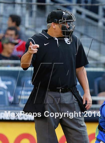 Thumbnail 2 in Perfect Game All-American Classic (East vs. West) photogallery.