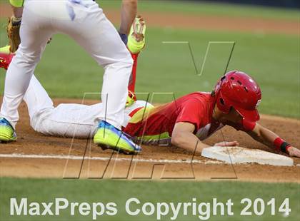 Thumbnail 3 in Perfect Game All-American Classic (East vs. West) photogallery.