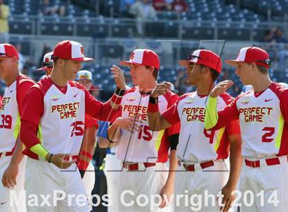 Thumbnail 2 in Perfect Game All-American Classic (East vs. West) photogallery.