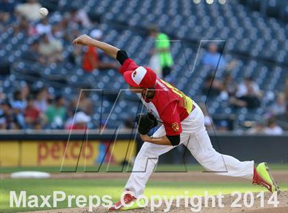 Thumbnail 2 in Perfect Game All-American Classic (East vs. West) photogallery.
