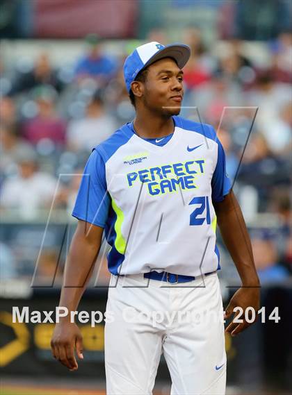 Thumbnail 3 in Perfect Game All-American Classic (East vs. West) photogallery.